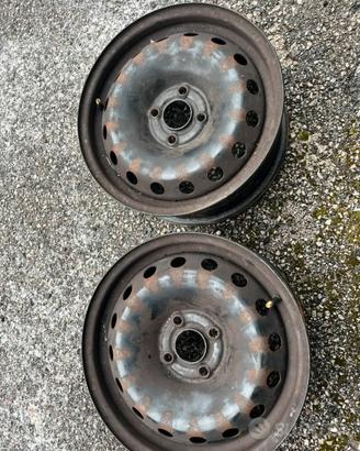 N. 4 cerchi Fiat Punto 15”