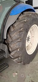 Trattore new holland TD5940