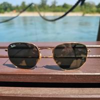 Ray Ban 
HEXAGONAL FLAT LENSE