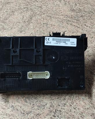 Modulo centralina UCH Renault Clio 2 1.2  2004