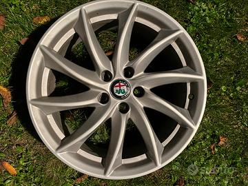 Cerchi turbina 18 pollici originali Alfa Romeo