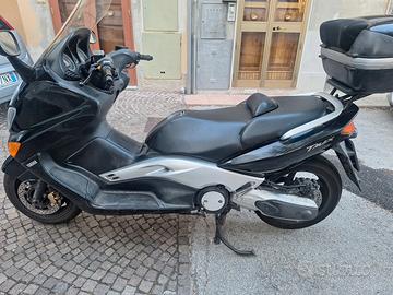 yamaha t max 500