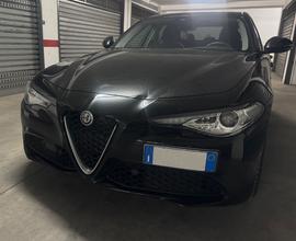ALFA ROMEO Giulia 2022