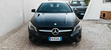 Mercedes CLA 200 shooting brake