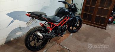moto Benelli 125