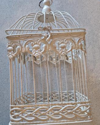 Lanterna decorativa in metallo bianco – stile shab