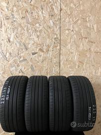 4 GOMME 225 40 18 MICHELIN