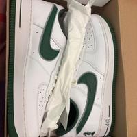 Nike air force Lebron James