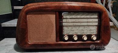 Radio vintage per arredo