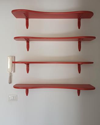 Mensole design rosse ondulate (set 4)