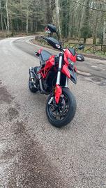 Hypermotard 821 2013 A2