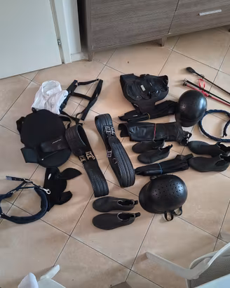 Materiale vario  equitazione