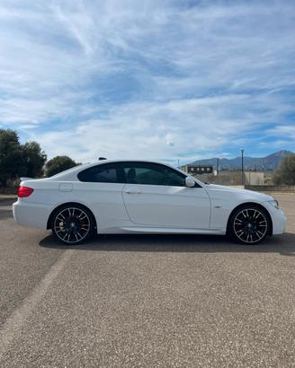 bmw e92  320d 184 cv m sport