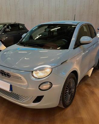 Fiat 500 500e Berlina 42 kWh Icon