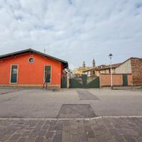 CAPANNONE A SORESINA