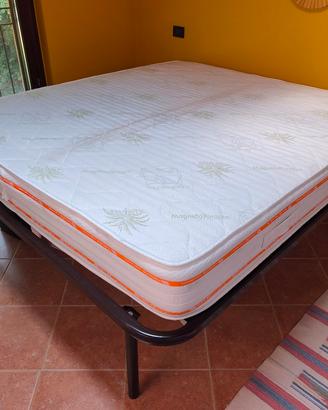 letto matrimoniale