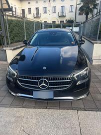 MERCEDES  E 220  