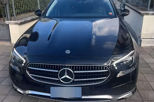 MERCEDES  E 220  