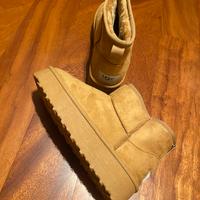 Ugg donna