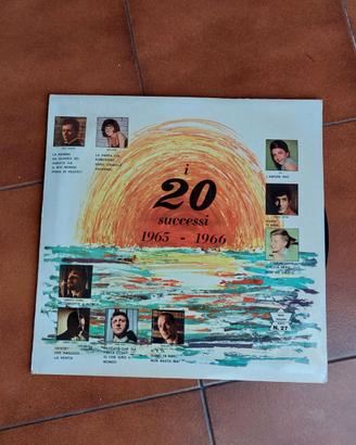 vinile 33 giri  ( vintage)20 successi del 1965-66