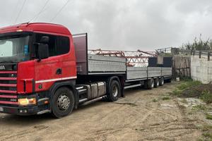 Scania 144L V8 460 cv + Pianale collo d'oca 13,60