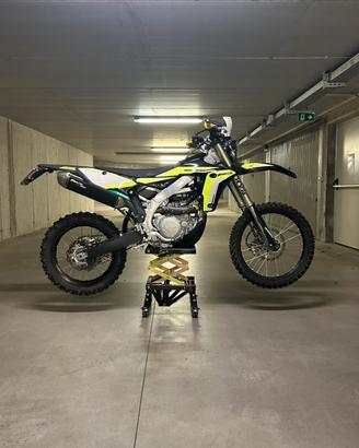 Fantic xef 450 black edition