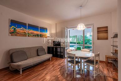 BILOCALE CON 3 POSTI AUTO E GIARDINO A DUE PASSI D