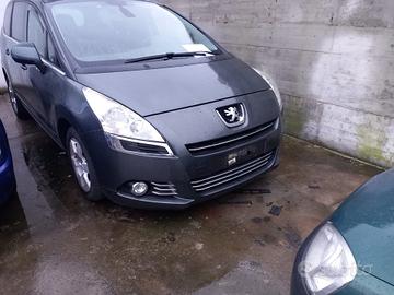 Musata Peugeot 5008 1.6 hdi anno 2012