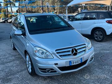 Mercedes-benz B 200 CDI Sport - POCHI KM -