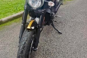 Ducati Scrambler 800cc