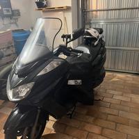 Yamaha majesty 400