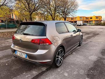Volkswagen Golf 7 GTD 2.0 TDI 184cv 3 Porte