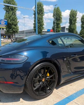 Porsche 718 2.5 GTS unica in Europa