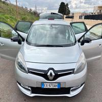 RENAULT SCENIC XMOD LIMITED 1.5DCI