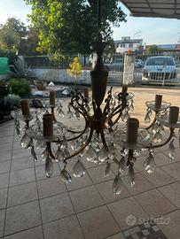 Lampadario in vetro a gocce