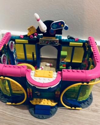 LEGO Friends 41708 - Disco Roller Arcade
