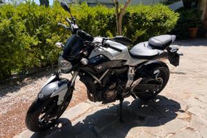 YAMAHA MT-07 2014