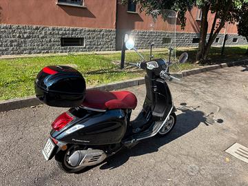 Vespa 50 primavera 2016
