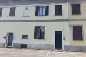 2 LOCALI A BARLASSINA