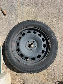 cerchi in ferro da 16 205/55 R16+ gomme pirelli