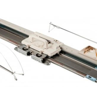 Macchina per maglieria/ da cucire