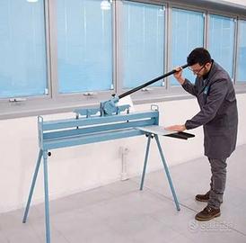 Piegatrice manuale per pannelli in pal P3