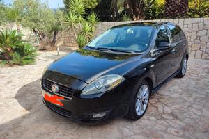 FIAT CROMA Must 