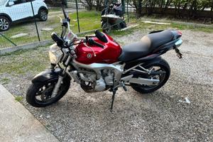 Moto 650 cilindrate  20milkm .costo trattabile
