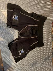 Hockey pantaloncini protettivi e reggicalze