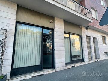 Negozio in via Nole 63