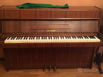 Pianoforte verticale Petrof