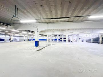 MAGAZZINO A BRESCIA