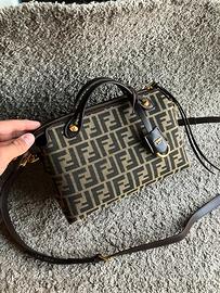 👜 Borsa Fendi donna NUOVA.