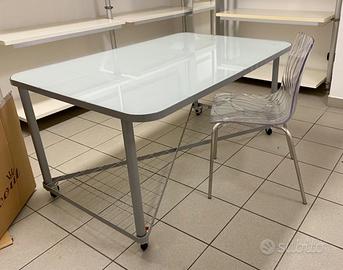 Scrivania / Tavolo in vetro